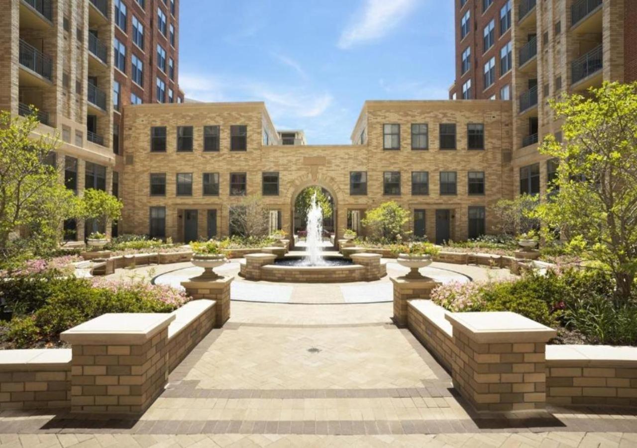 Splendid 2 Bedroom Condo At Pentagon City Arlington Buitenkant foto