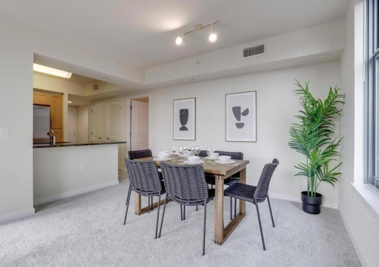 Splendid 2 Bedroom Condo At Pentagon City Arlington Buitenkant foto