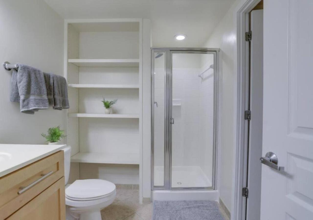 Splendid 2 Bedroom Condo At Pentagon City Arlington Buitenkant foto